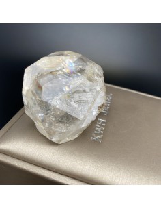 美國赫基蒙閃靈鑽 57克