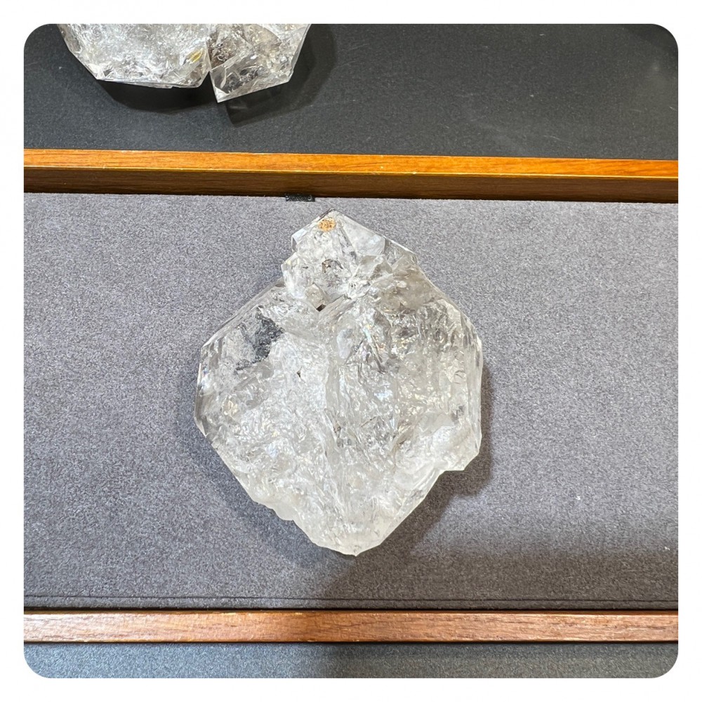 美國赫基蒙雙尖閃靈鑽 美國赫基蒙雙尖閃靈鑽